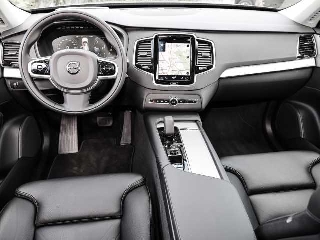 Volvo  Momentum Pro AWD B5 Diesel EU6d Allrad HUD AHK Navi digitales Cockpit Memory Sit