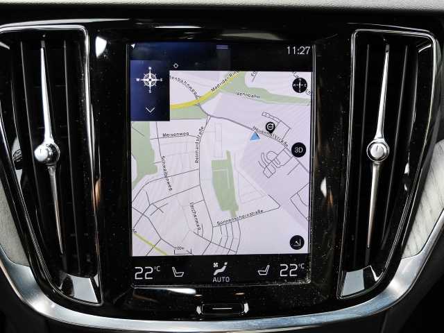 Volvo  Kombi Inscription T5 EU6d-T Navi Leder digitales Cockpit Memory Sitze Soundsyste