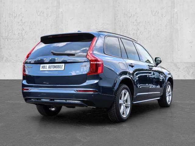 Volvo  Ultimate Dark AWD B5 Diesel EU6d 7-Sitzer Allrad HUD StandHZG AHK digitales Cock