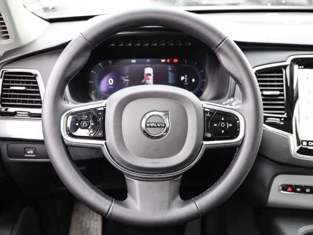 Volvo  Plus Bright AWD B5 Diesel EU6d 7-Sitzer Allrad StandHZG AHK digitales Cockpit Me