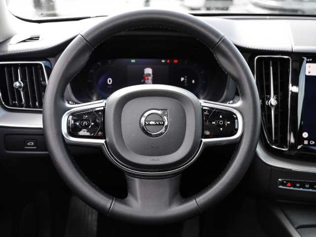 Volvo  Ultimate Dark AWD B4 Diesel EU6d Allrad HUD AD StandHZG digitales Cockpit Memory