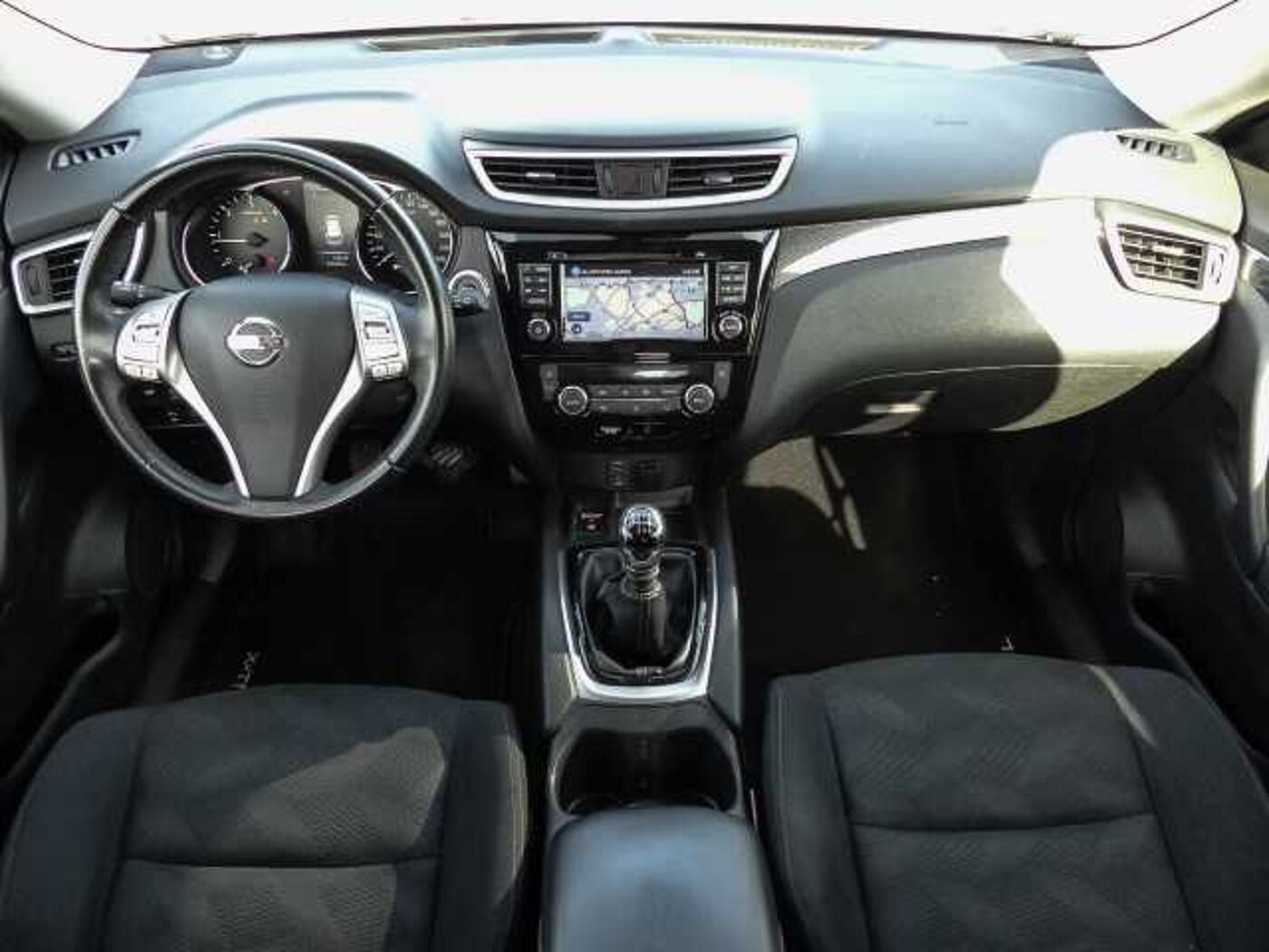 Nissan  N-Connecta 1.6 dCi Navi Mehrzonenklima 2-Zonen-Klimaautom Klimaautom DAB SHZ