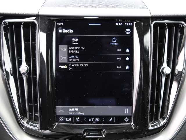 Volvo  Core 2WD B4 Benzin EU6d digitales Cockpit Soundsystem LED Scheinwerferreg.