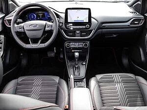 Ford  ST-Line X Design 155PS Auto. AHK Winter Fahrer Pkt AHK-abnehmbar Navi digitales