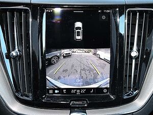 Volvo  R Design AWD B4 Diesel EU6d Navi digitales Cockpit Memory Sitze Soundsystem Harm