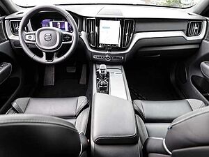 Volvo  Plus Dark 2WD B4 Benzin EU6d StandHZG Leder digitales Cockpit Memory Sitze Sound