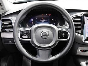 Volvo  Plus Bright AWD B5 Diesel EU6d 7-Sitzer Allrad AD StandHZG AHK digitales Cockpit